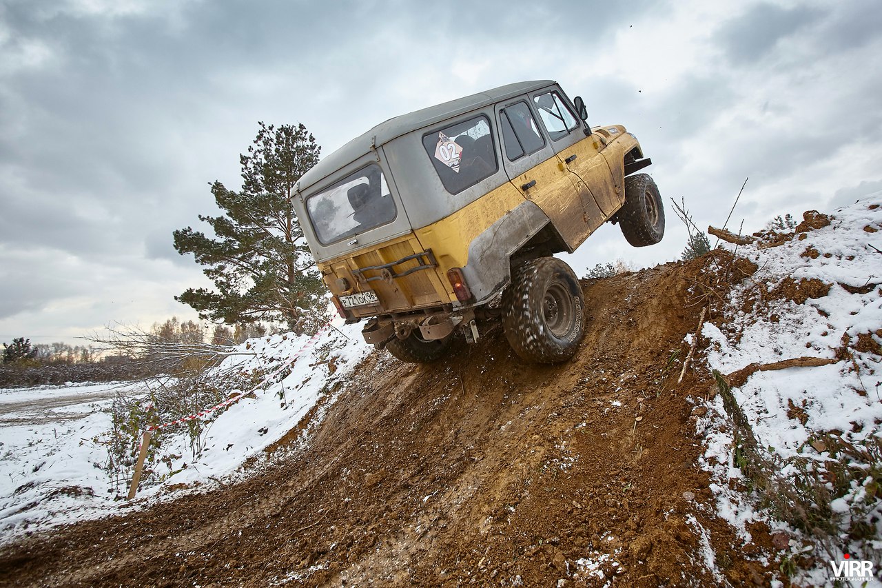 Jeep по бездорожью