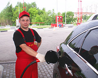Автозаправщик Автозаправщик